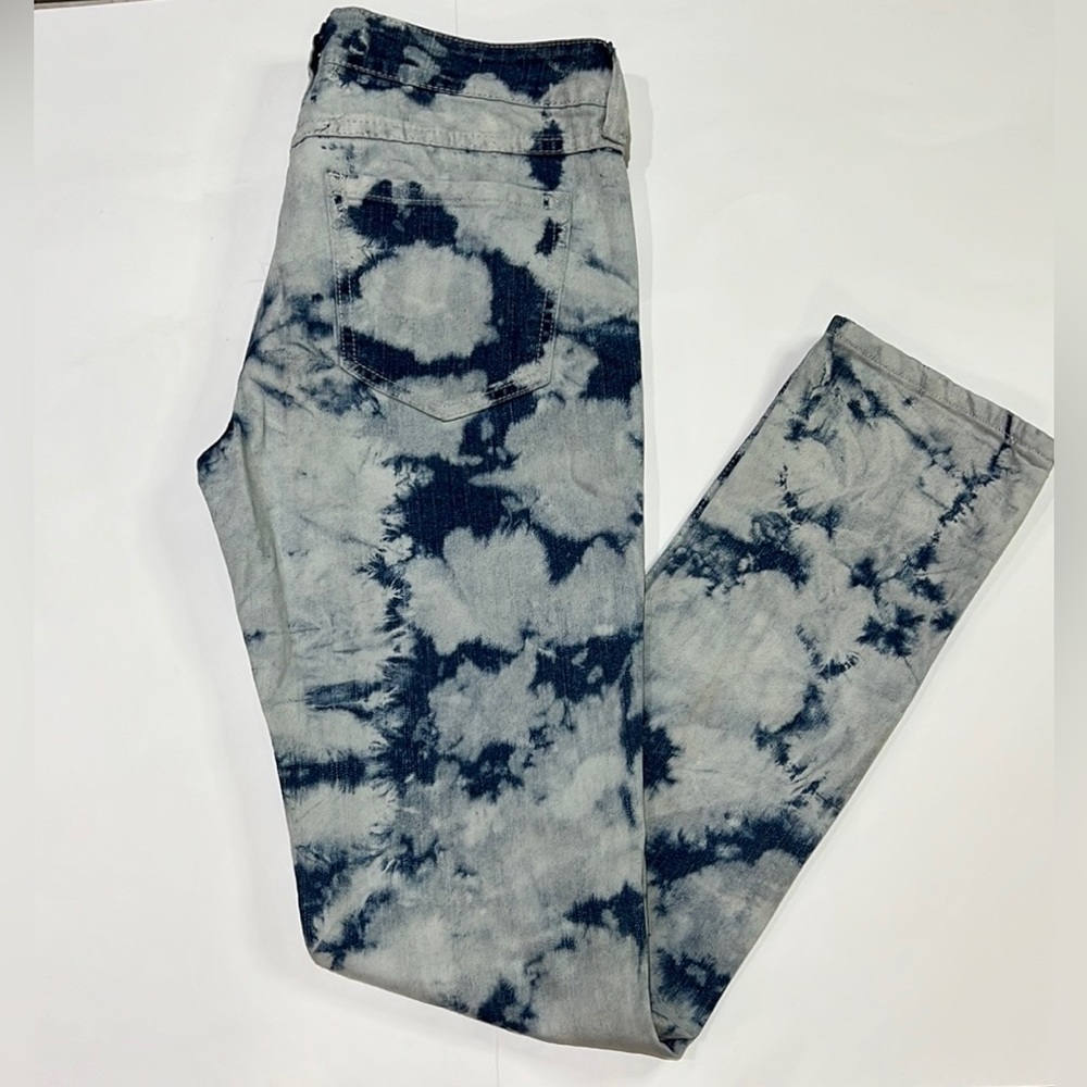 Forever 21 Tie-dye jeans women / juniors